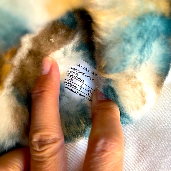 EMU AUSTRALIA DESERT TIE-DYE MAYBERRY SLIPPERS, US WOMEN’S SIZE 6, NIB - Picture 7 of 11